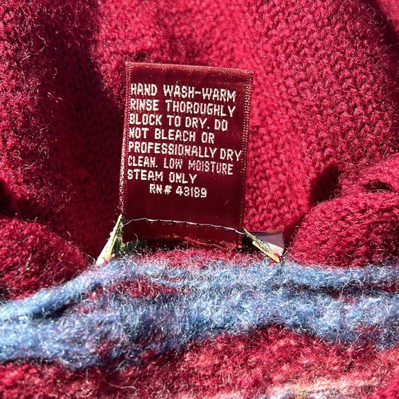 Vintage Susan Bristol Pure Wool Hand Embroidered Sweater Cardigan Burgundy L - Picture 16 of 17